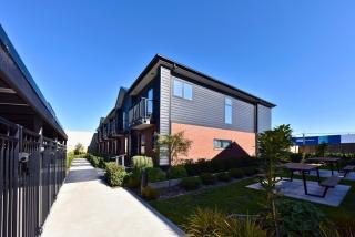 Cosy CBD Studio Apartment 6 - 1