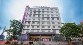 Lavande Hotel·Heyuan Bavaria - 1