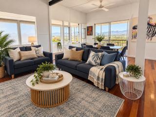 Hillside Vista| West End Retreat w/Panoramic Views - 0