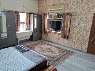 Gokul home stay Indore - 4