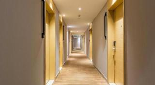 City Comfort Inn Foshan Kuiqi Road Metro Station - 1