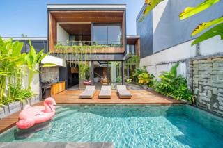 Seis Villas - Luxury Retreat with Private Pool & Outdoor Lounge - 0