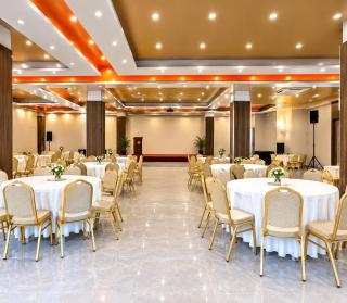 Skyport Hotel - 7