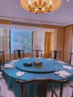 ZMAX Hotels Wuhan East Lake - 1