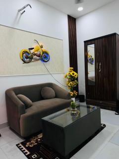 TriVibe Studio Inn - 0