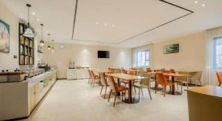 City Comfort Inn Wuzhou High-speed Railway Station Canghai Lake Park - 1