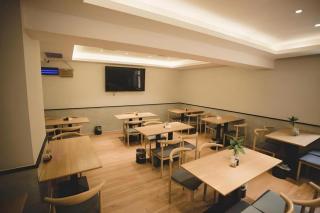 GreenTree Inn Express Datong High-Speed Railway Station Old City Wall - 9