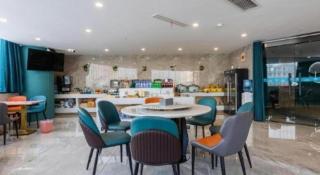 VX Hotel Jiangsu Taizhou Xinghua RT-Mart - 5