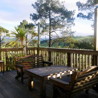 Listed PONGA LODGE Eco-Luxe Retreat Near Cathedral Cove - 0