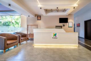 Treebo Grand Vistara Airport Suites - 500 m from Cochin Airport with One-Way Airport Transit - 8