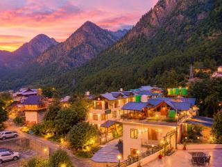 Sunshine By Nature Crest Kasol - 0