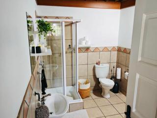 The Guest Villa - Benoni - 3