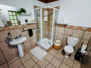 The Guest Villa - Benoni - 6