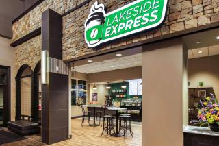 Lakeside Hotel Casino, a Travelodge by Wyndham - 5
