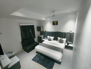 Hotel Regent View - 1