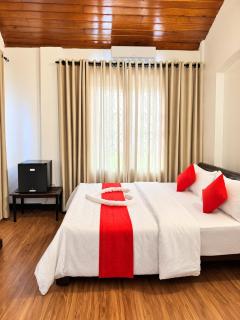Nathalian Villa Kandy - 3