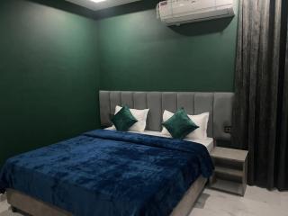 FabHotel Sunridge - 0