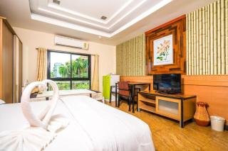 Prew Lom Chom Nam Resort - 4