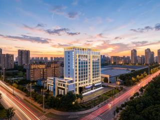 Days Inn by Wyndham Ezhou Gedian - 0