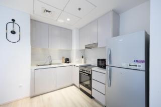 Bloomfields 1BR in Waters Edge 7-Yas Island - 5