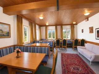Chalet in Fügen near Spieljochbahn - 5