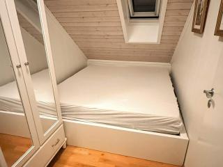 5 star holiday home in ENGELSVIKEN - 9
