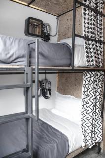 GoodHood Bangkok Hostel - 1