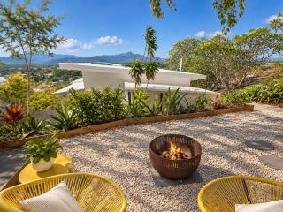 Hillside Vista| West End Retreat w/Panoramic Views - 3