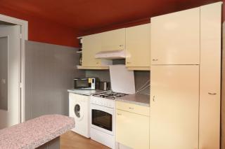 32-La Place To Be - 8