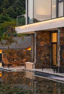 Yunding Watching the Sunrise, Admiring the Cloud Sea and Fantastic Peaks • Resort Manor - 2