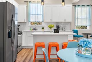 Spacious 4 BR Mt Washington Home Skyline Views - 9