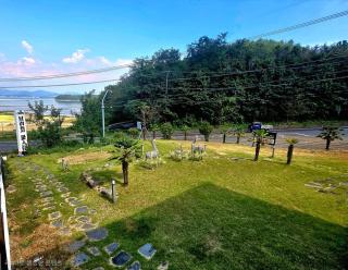 Namhae Mashangs Pension - 1