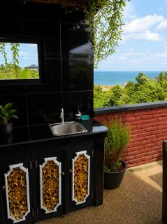 The Hidden Escapes Bingin Rooftop-Sunset House with Ocean View - 8