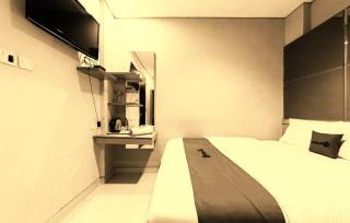 hotel The Velvet Crown - 3