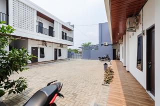 RedDoorz Plus Syariah near Mall Boemi Kedaton Lampung - 8