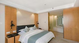 New Century Pujiang Hotel - 7