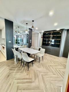 Luxury Haven for Families Spacious 4-bedroom apartment in beautiful Cebu - 0