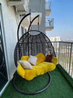 Sparrow 3BHK Modern AC Flat on Baner Road Pune - 1