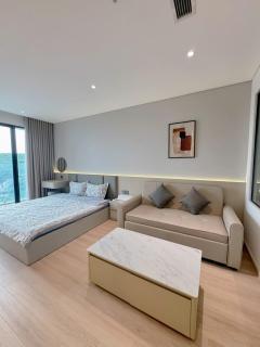 Holiday Luxury Apartment Central Bai Chay - 6