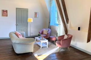 Historic 6 bedroom villa with pool & large garden - 1