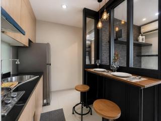 Near MRT I Workspace and Kitchen - 1