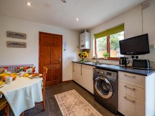 Cosy Barnstaple Cottage Parking & Private Garden - 8