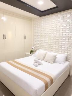 Nambawan Bachelors Pad -  - 2