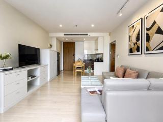 BTS Thonglor l Large 55sqm l Pool and Steam - 4