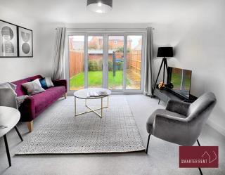 Bracknell 2 Bedroom House Garden Parking - 9