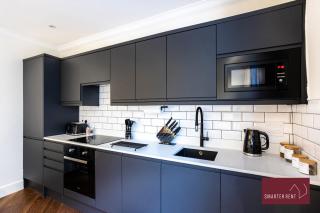 Central Richmond - Modern 1 Bedroom Flat - 8