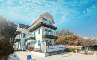Gangneung Maison de Rose - 1