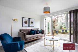Knaphill Woking - 2 Bedroom House - With Garden - 5