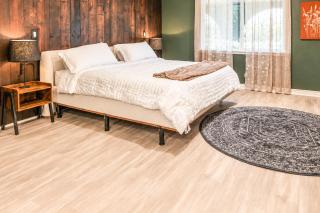 11327 Home - 4