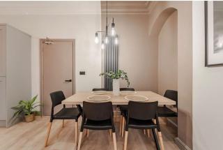 The Wiverton Apartment, 6-Bed, Sleeps 12 - 7